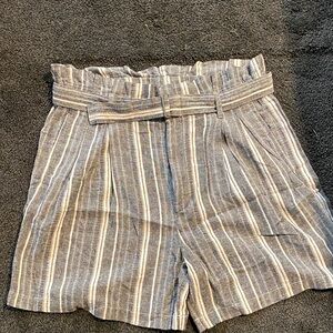 Banana Republic Striped High-Waist Paperbag Shorts in Gray and Cream NWT